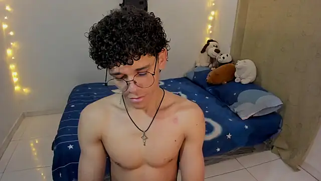 Tom Blues online show from 11-25-25, 12:16