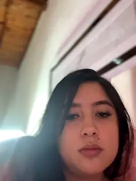 Snapshot of Emiily_Moore1 chatting on 09-23-25, 05:32 Emiily Moore1 online show from 09-23-25, 05:32