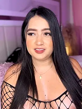 Snapshot of Emiily_Moore1 chatting on 10-05-25, 01:48 Emiily Moore1 online show from 10-05-25, 01:48