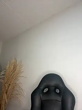 Sun Sooll  online show from 03-18-26, 02:15