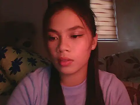 Snapshot of Zachariah_05 chatting on 05-23-26, 08:07 Zachariah 05 online show from 05-23-26, 08:07