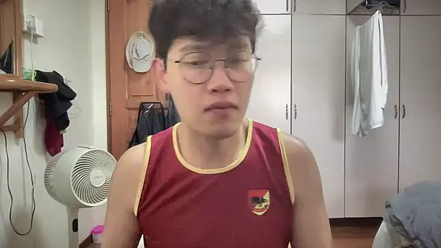 Snapshot of Passionatetwink2 chatting on 09-22-25, 09:11 Passionatetwink2 online show from 09-22-25, 09:11