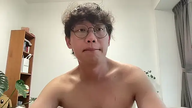 Snapshot of Passionatetwink2 chatting on 01-08-26, 10:39 Passionatetwink2 online show from 01-08-26, 10:39