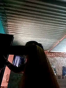 Snapshot of Hot_kuwar54 chatting on 09-10-25, 03:17 Hot kuwar54 online show from 09-10-25, 03:17