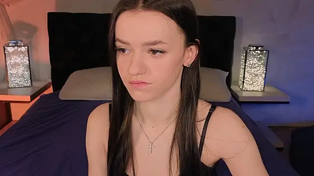 E l i z e  online show from 03-13-26, 05:14