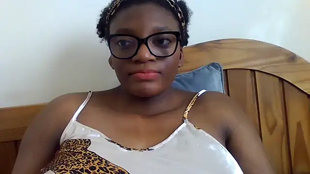 SexyGemBeautyX online show from 09-08-25, 05:45