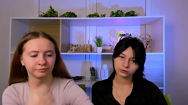 Snapshot of mila_glow1 chatting on 10-05-25, 08:34 mila glow1 online show from 10-05-25, 08:34