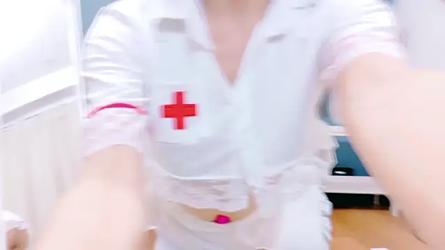 RIRI-style online show from 11-09-25, 02:26