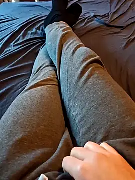 Snapshot of Horny_mummy chatting on 11-28-25, 09:23 Horny mummy online show from 11-28-25, 09:23