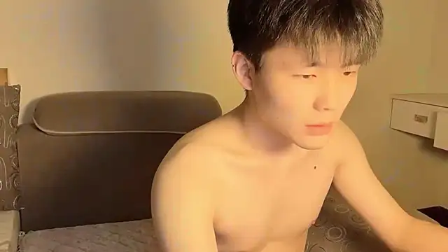 xiaoyang5200 online show from 11-26-25, 02:07