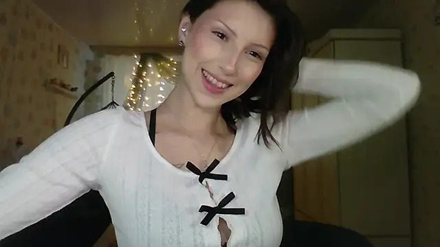 RuxaShade online show from 12-15-25, 11:14