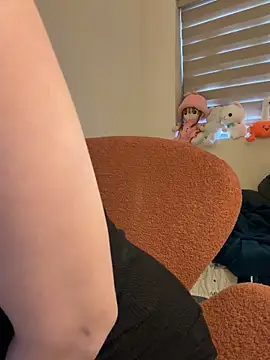 Snapshot of MaiLiiil chatting on 03-15-26, 09:59 MaiLiiil online show from 03-15-26, 09:59