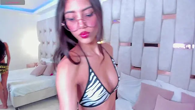 miyu lu online show from 04-12-26, 02:11