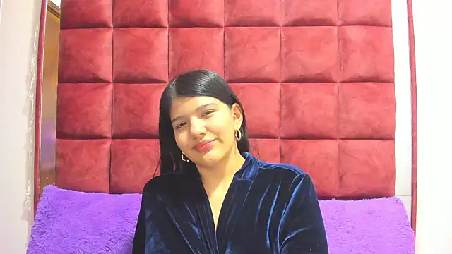 AANGELADIAZZ online show from 10-30-25, 03:13