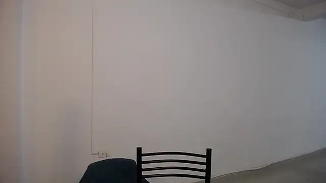 Snapshot of yohacriss chatting on 09-17-25, 10:55 yohacriss online show from 09-17-25, 10:55