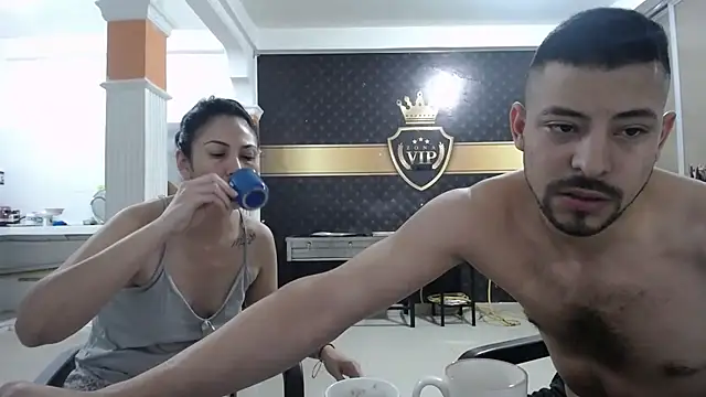 Snapshot of yohacriss chatting on 10-15-25, 09:59 yohacriss online show from 10-15-25, 09:59