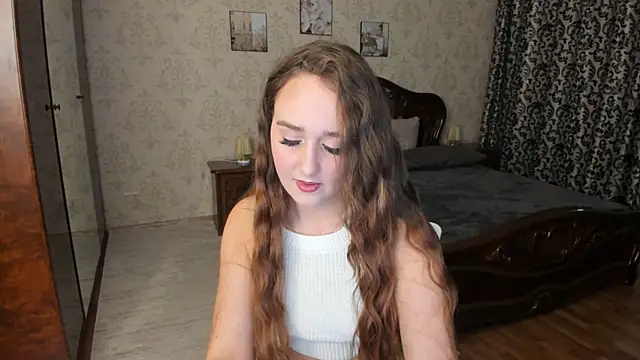 Snapshot of SabrinaCandi chatting on 10-24-25, 11:06 SabrinaCandi online show from 10-24-25, 11:06