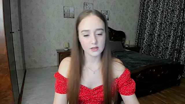 Snapshot of SabrinaCandi chatting on 10-30-25, 03:41 SabrinaCandi online show from 10-30-25, 03:41