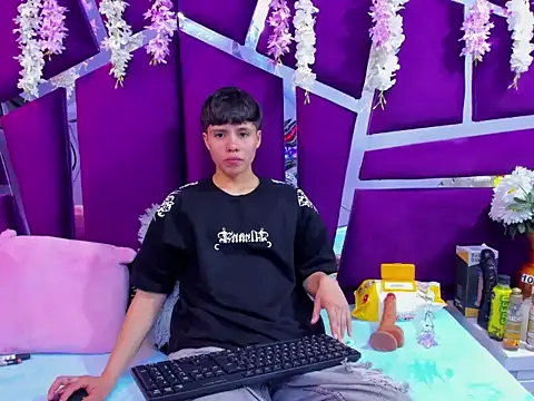 Bruno Cruzz online show from 11-19-25, 02:00