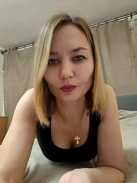 VeroLoverx online show from 11-28-25, 03:25