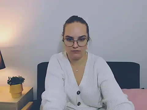 AliceCrazy69 online show from 10-13-25, 10:15