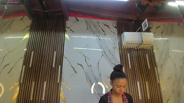 VictoriaDuart online show from 03-28-26, 08:30