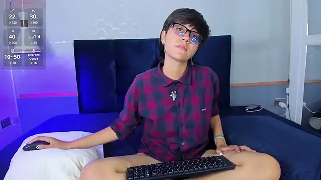 Tsuki Maru online show from 10-09-25, 08:29