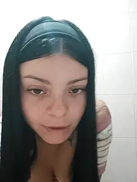 LunaJacobs online show from 10-30-25, 10:54