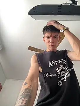 Luck  090 online show from 10-10-25, 05:01