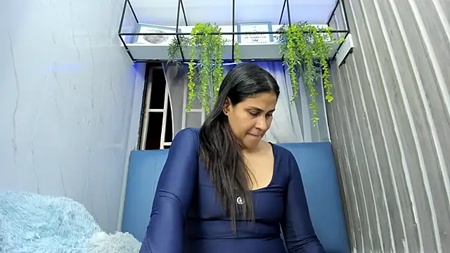 Snapshot of Jessybrownn chatting on 09-17-25, 03:30 Jessybrownn online show from 09-17-25, 03:30