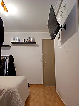 Latinfogoso84 online show from 10-30-25, 10:49