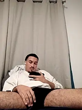 Jadriel23 online show from 10-07-25, 04:31