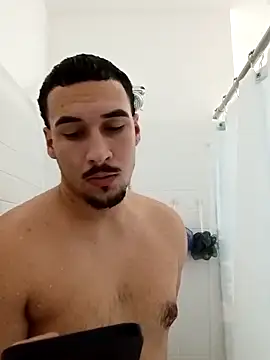 Jadriel23 online show from 10-10-25, 05:01