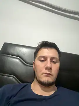 Snapshot of bogerkek chatting on 10-23-25, 08:18 bogerkek online show from 10-23-25, 08:18