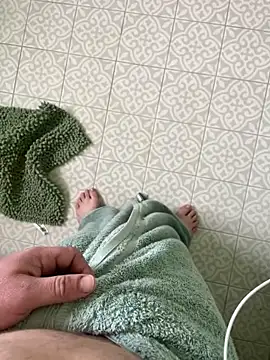 Snapshot of quedesfemmes chatting on 09-26-25, 09:13 quedesfemmes online show from 09-26-25, 09:13