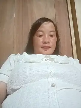 ningchun20 online show from 04-08-26, 01:33