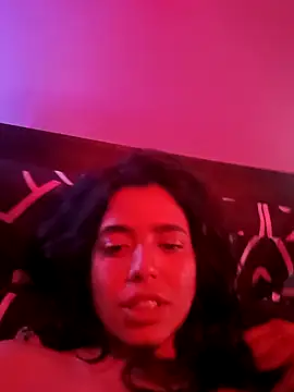 Maricamposs online show from 10-21-25, 08:48