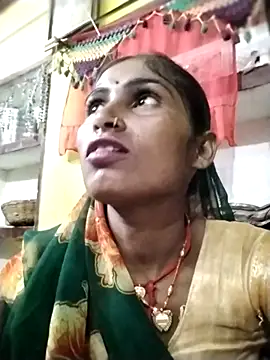 Snapshot of Susila_ji chatting on 10-07-25, 02:03 Susila ji online show from 10-07-25, 02:03