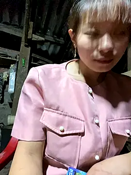 Mai bb online show from 10-31-25, 09:21