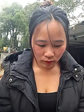 ALIENHR38 online show from 12-04-25, 01:26