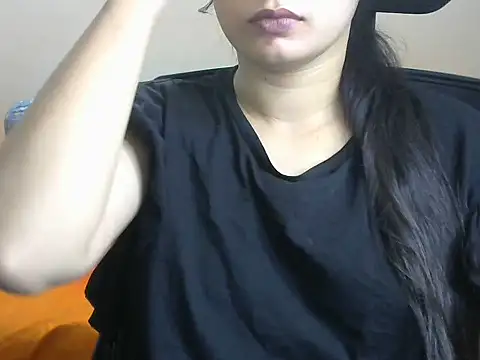 Snapshot of SexyNeylar chatting on 12-03-25, 03:43 SexyNeylar online show from 12-03-25, 03:43