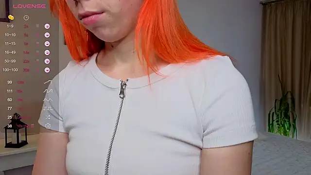 Snapshot of JuliannaWenger chatting on 09-13-25, 05:35 JuliannaWenger online show from 09-13-25, 05:35