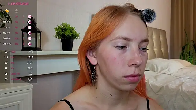 Snapshot of JuliannaWenger chatting on 09-22-25, 04:31 JuliannaWenger online show from 09-22-25, 04:31