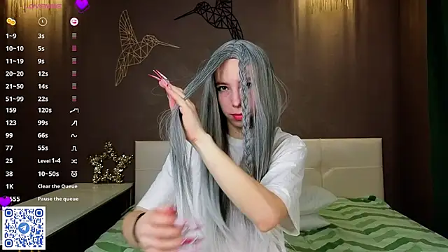 Snapshot of JuliannaWenger chatting on 01-13-26, 04:34 JuliannaWenger online show from 01-13-26, 04:34