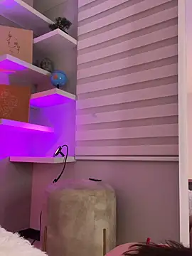 Mila Hank  online show from 02-06-26, 12:59