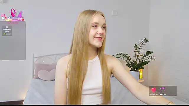 KumiKruz online show from 09-23-25, 12:52