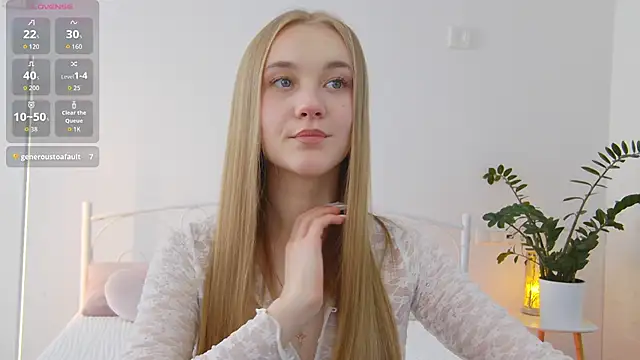 KumiKruz online show from 10-14-25, 01:34