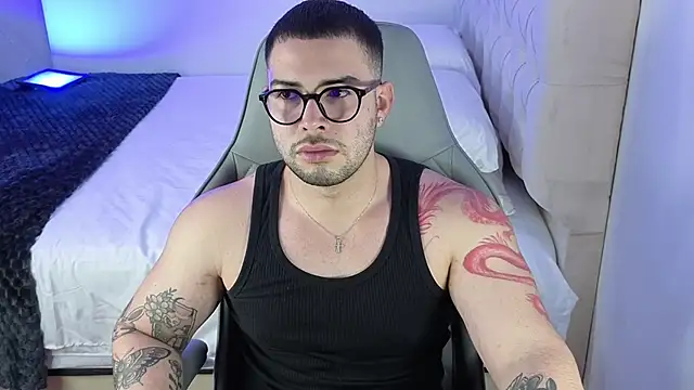 Snapshot of baby_mateo chatting on 05-22-26, 05:14 baby mateo online show from 05-22-26, 05:14