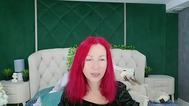 Snapshot of Sofia_Lix chatting on 09-18-25, 04:53 Sofia Lix online show from 09-18-25, 04:53