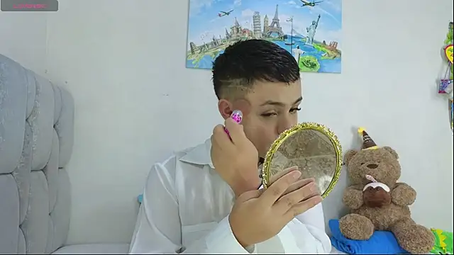 Snapshot of christopher_Hot chatting on 01-15-26, 07:50 christopher Hot online show from 01-15-26, 07:50